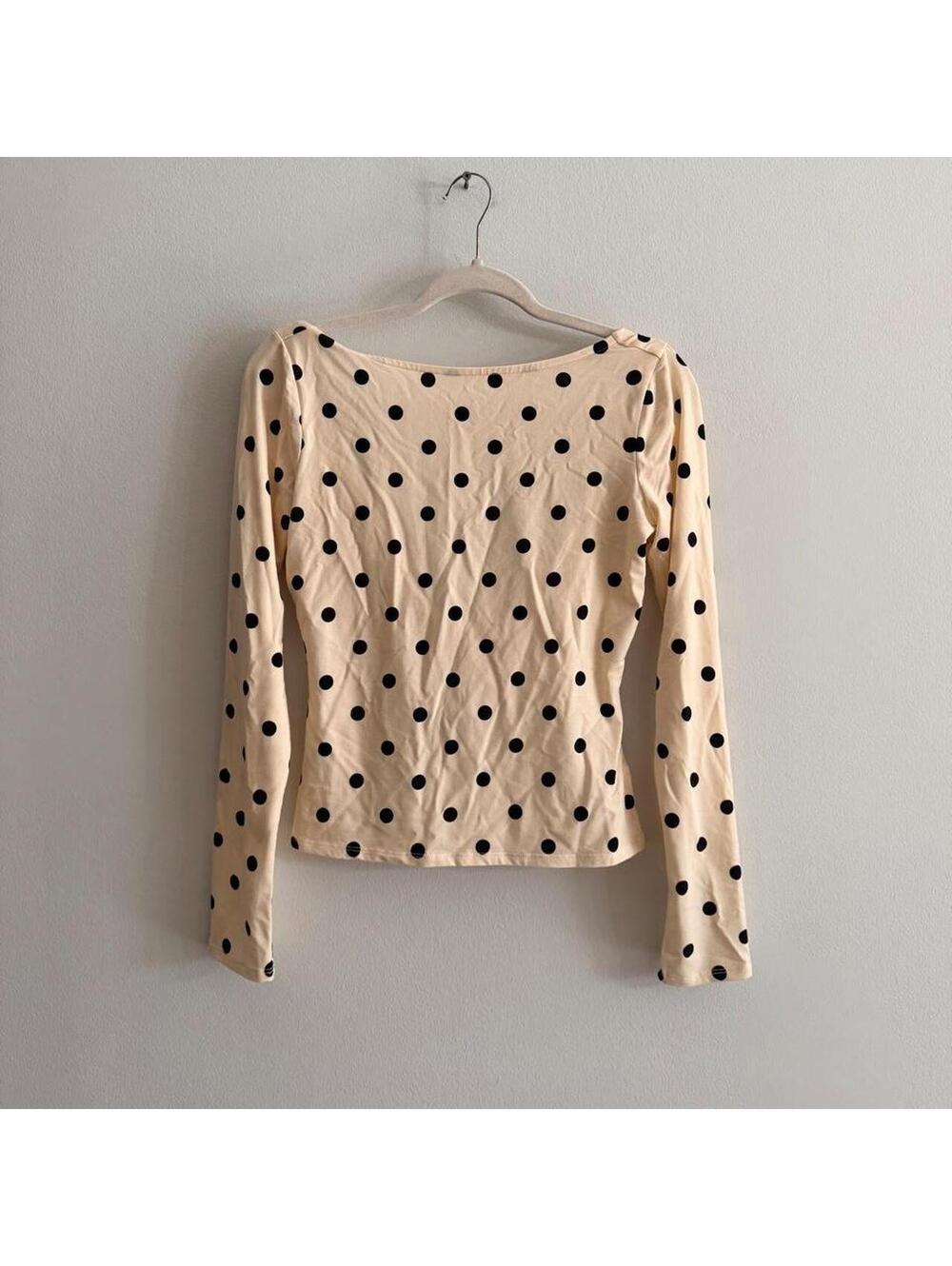 Reformation Arden Knit Top in Sundae Dot